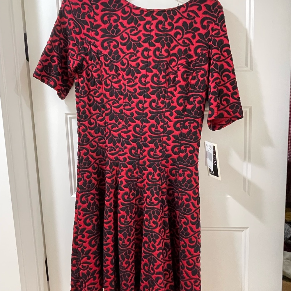 Dress, fit and flare, black and red size 10